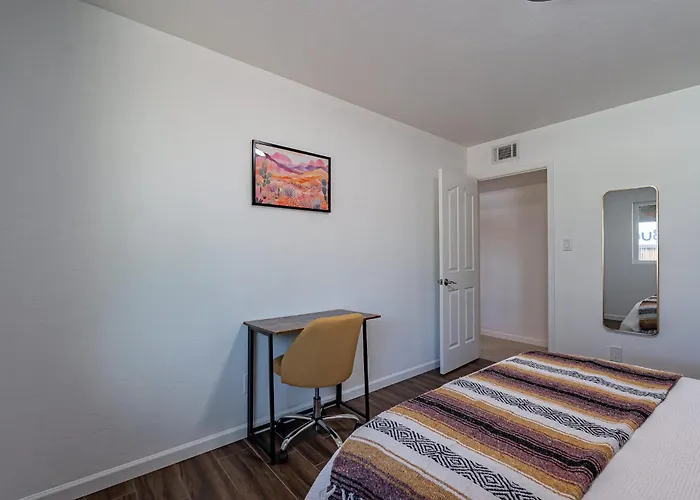 4 Bedroom Retreat Pool Putt Putt Pool Table Grill * Tempe