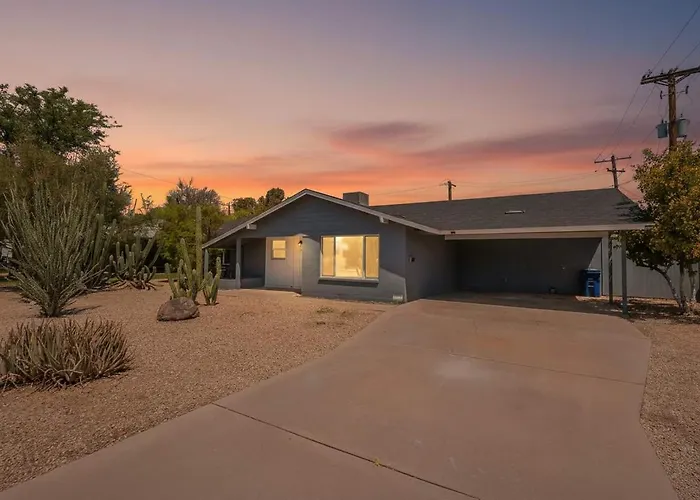 4 Bedroom Retreat Pool Putt Putt Pool Table Grill *